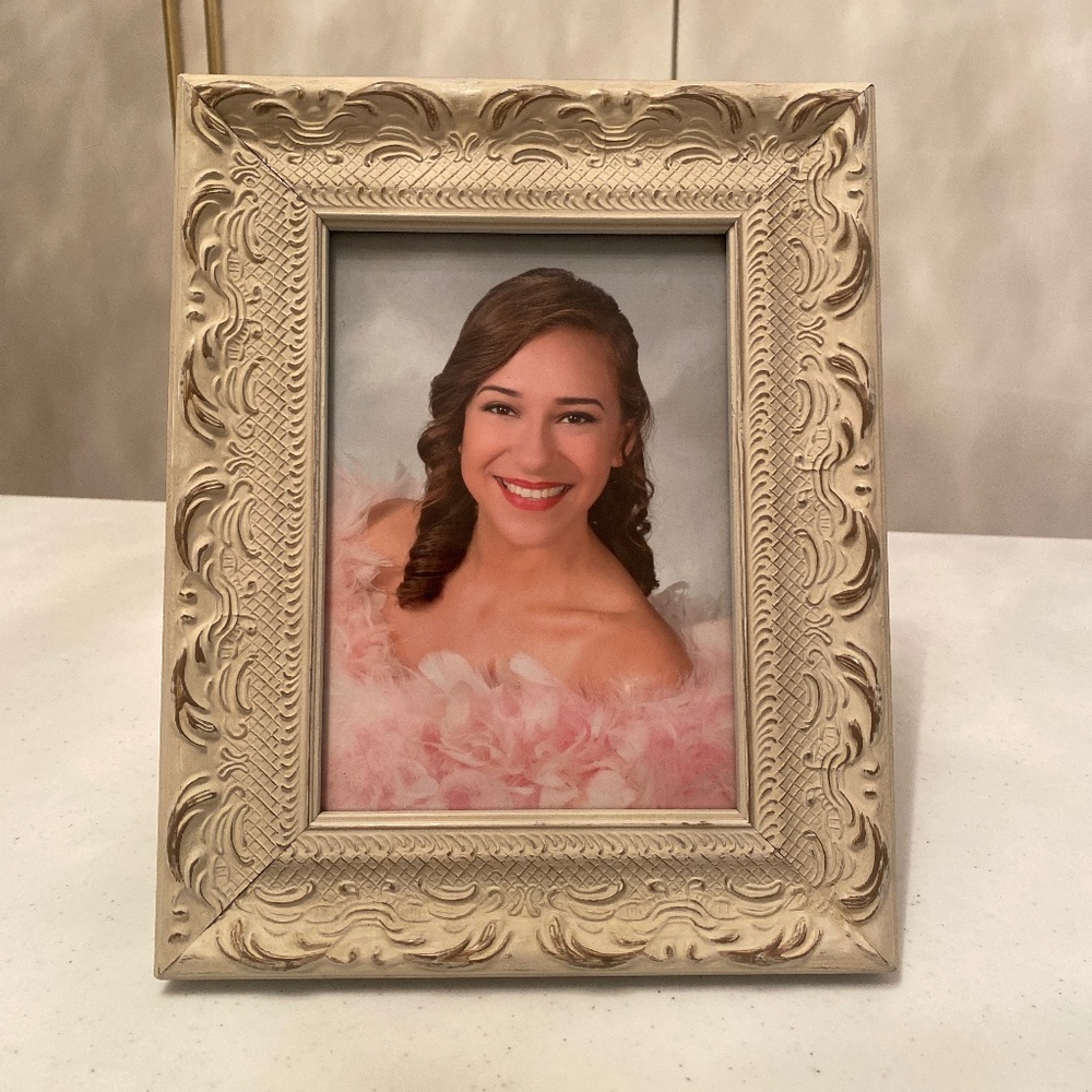 Antique White Picture Frame with Distress Detail